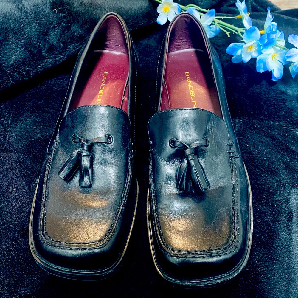 Bandolino Tassle Loafers size 9M